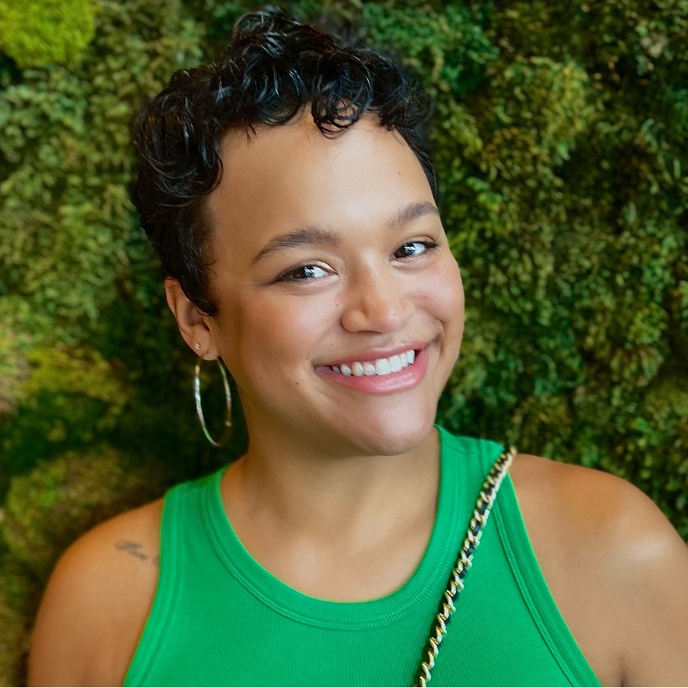 Meet your Posher, Krystal